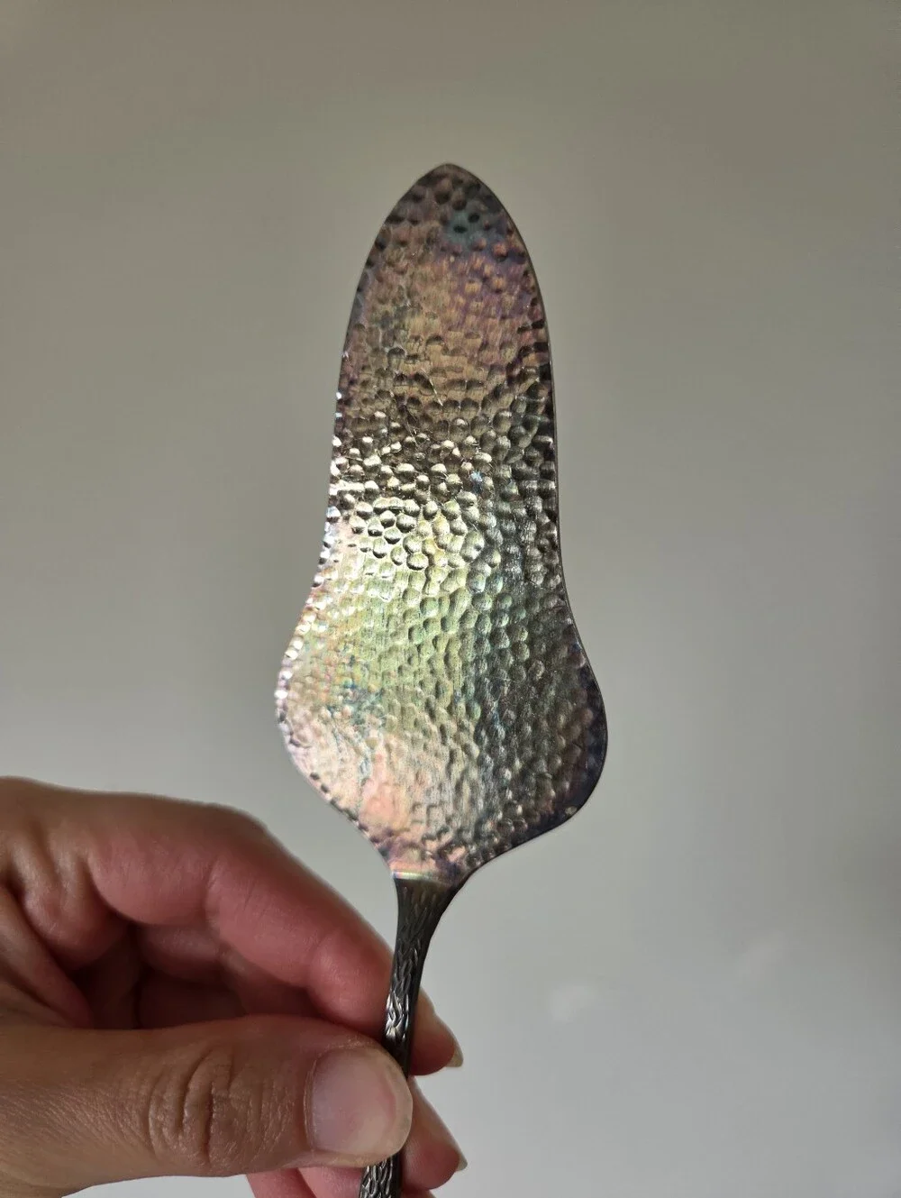 Vintage Hammered Silver-Plated Cake & Pie Server with Rose Motif